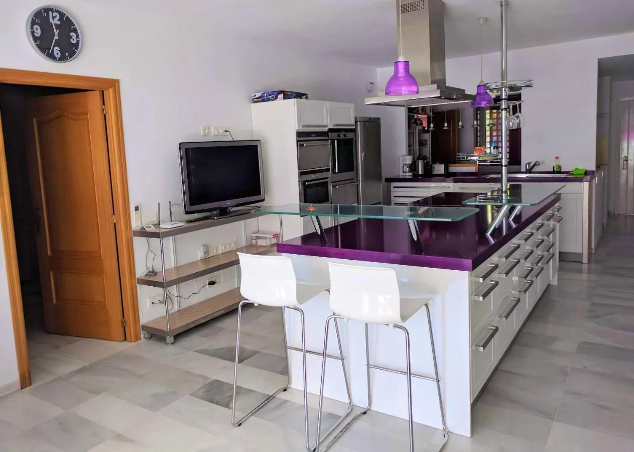 Alcazaba Beach Apartment 3302 Estepona 0*,  Spanien
