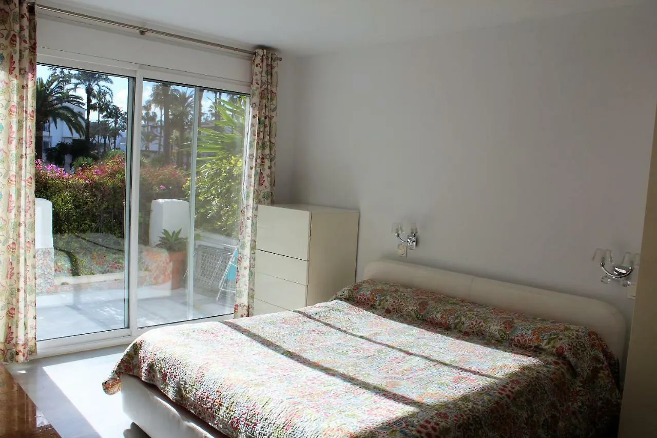 Alcazaba Beach Apartment 3302 Estepona