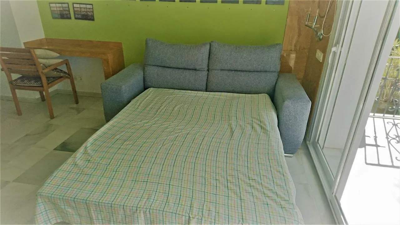 Alcazaba Beach Apartment 3302 Estepona